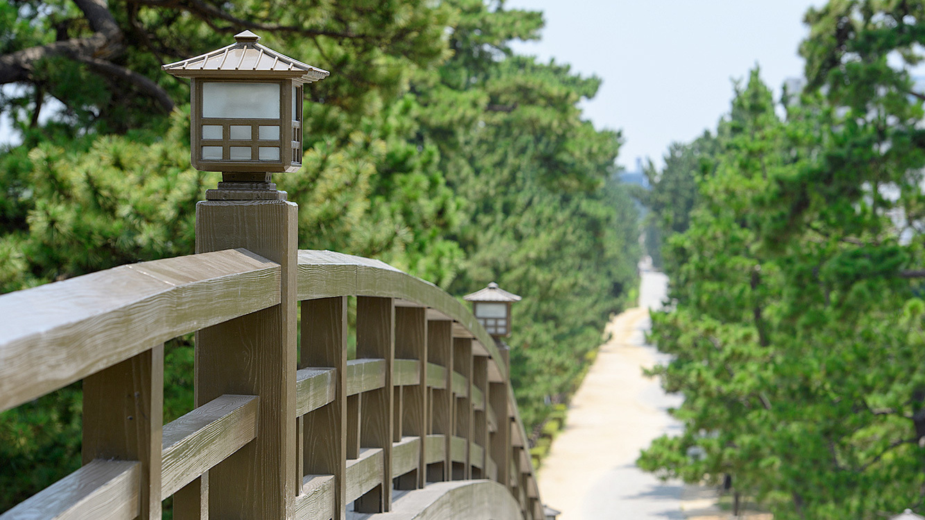 「四方よし！」の原則　(従業員優先の運営理念)